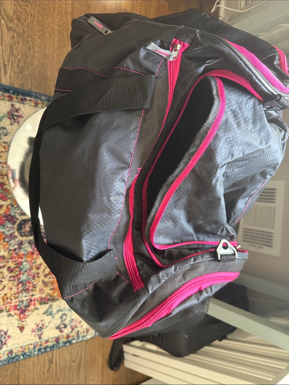 Black & Pink Women's Travel Duffel Bag